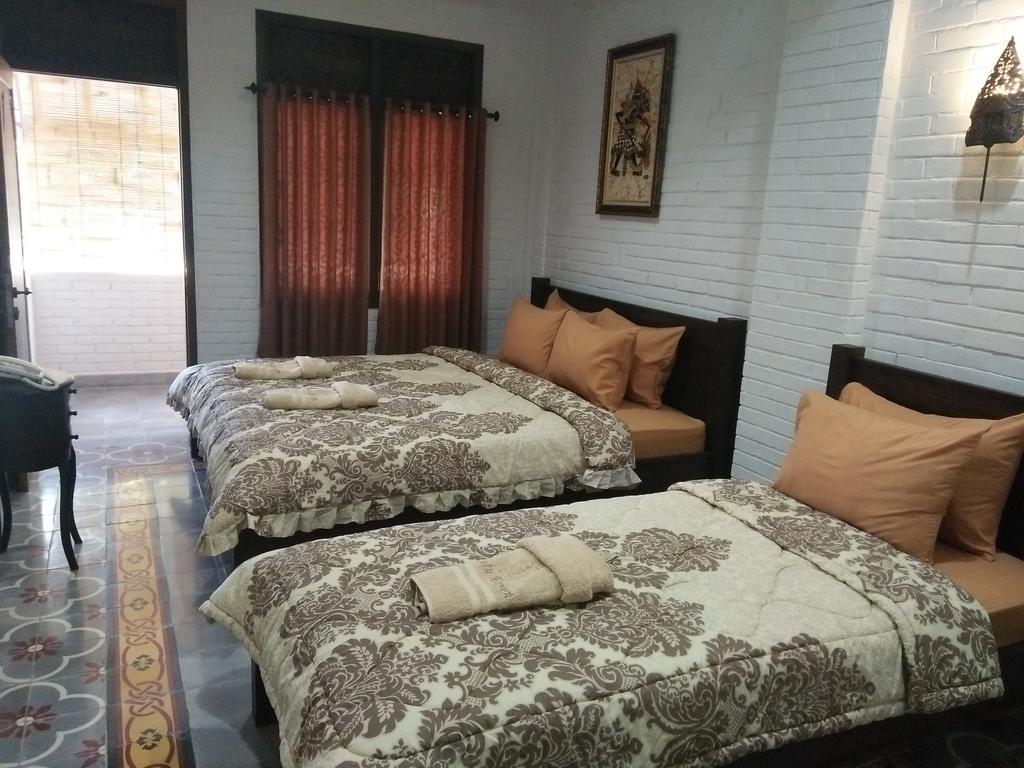 Satu Kayen Guest House Sleman  Zewnętrze zdjęcie