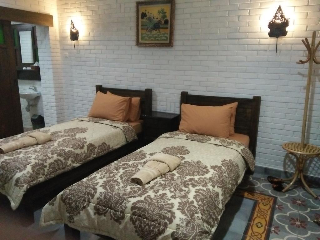 Satu Kayen Guest House Sleman  Zewnętrze zdjęcie