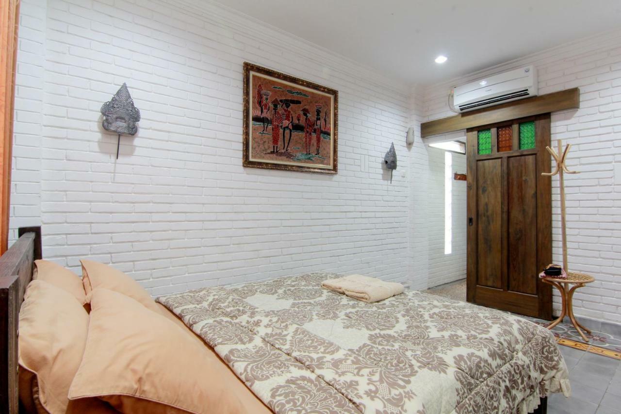 Satu Kayen Guest House Sleman  Zewnętrze zdjęcie