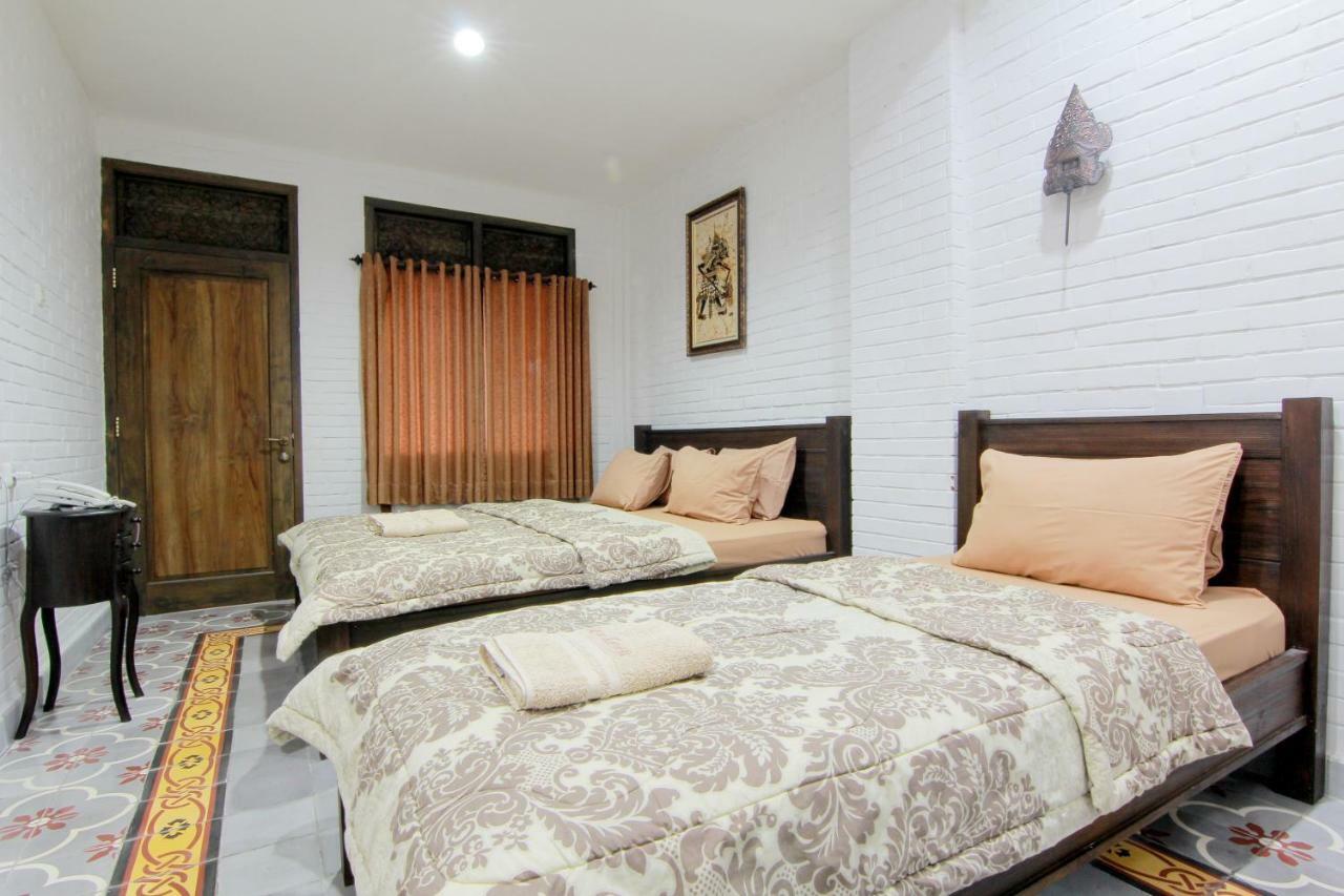 Satu Kayen Guest House Sleman  Zewnętrze zdjęcie